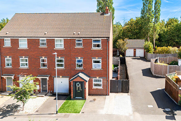 5 Bedroom Town House For Sale In Stonelodge Road, Groby, Leicester, Leicestershire, LE6