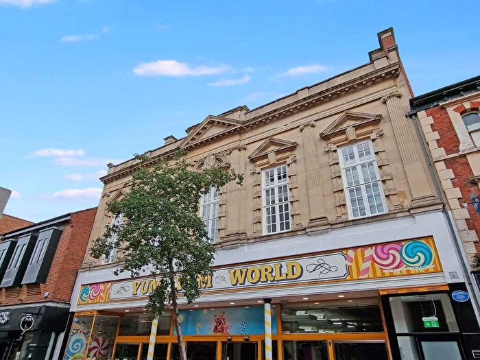 1 Bedroom Apartment To Rent In High Street, Rugby, CV21