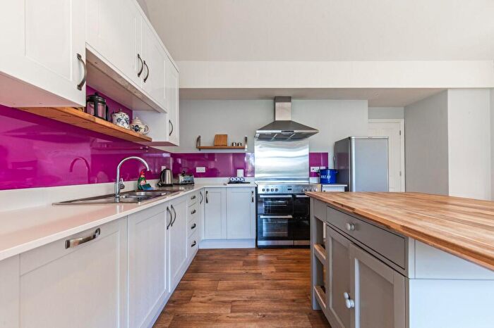 5 Bedroom Detached House For Sale In A Beautiful Four-bedroom, All En-suite Property In The Charming Village Of Blakeney., NR25