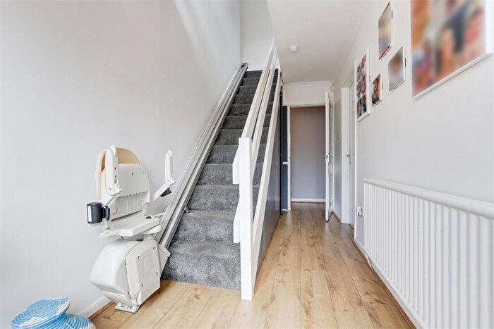 4 Bedroom Detached House For Sale In Oakfield Drive, Sandiacre, Nottinghamshire, NG10
