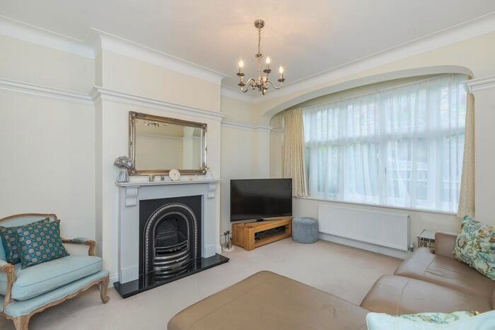 4 Bedroom Terraced House To Rent In Mycenae Road London, SE3
