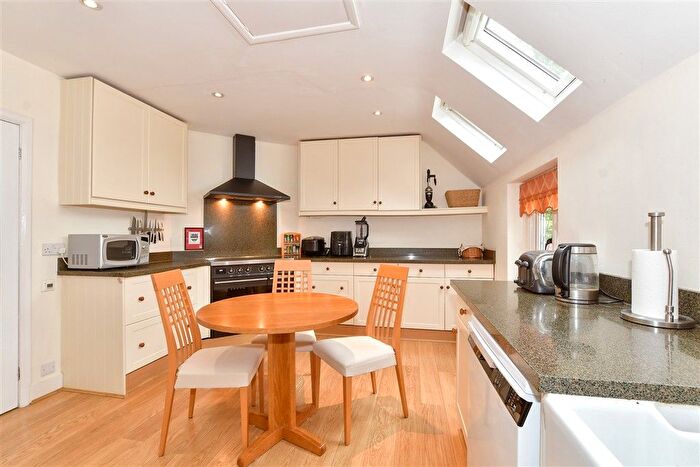 3 Bedroom Detached House For Sale In Holtye Road, East Grinstead, West Sussex, RH19