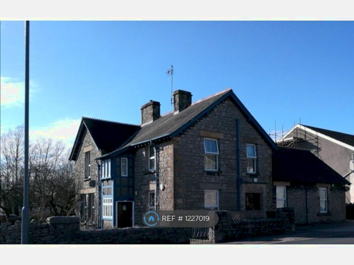 2 Bedroom Flat To Rent In Beethem Road, Milnthorpe LA7