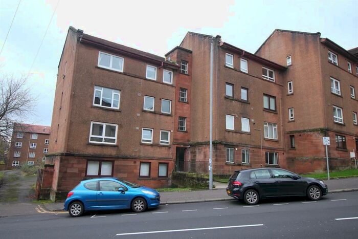 2 Bedroom Flat To Rent In Sir Michael Street, Greenock, PA15