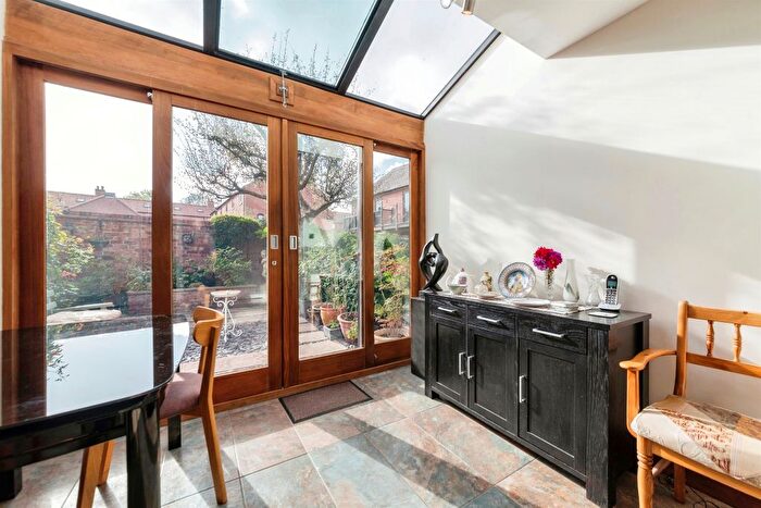 3 Bedroom Terraced House For Sale In Tannery Wharf, Newark, NG24