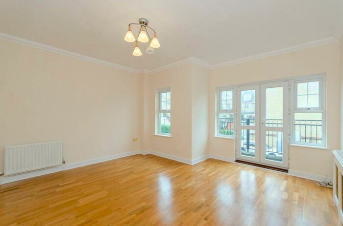 4 Bedroom House To Rent In Muswell Hill, Muswell Hill, London, N10