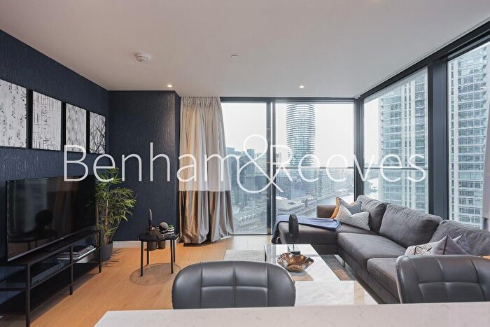 1 Bedroom Apartment To Rent In Hampton Tower, South Quay Plaza, E14