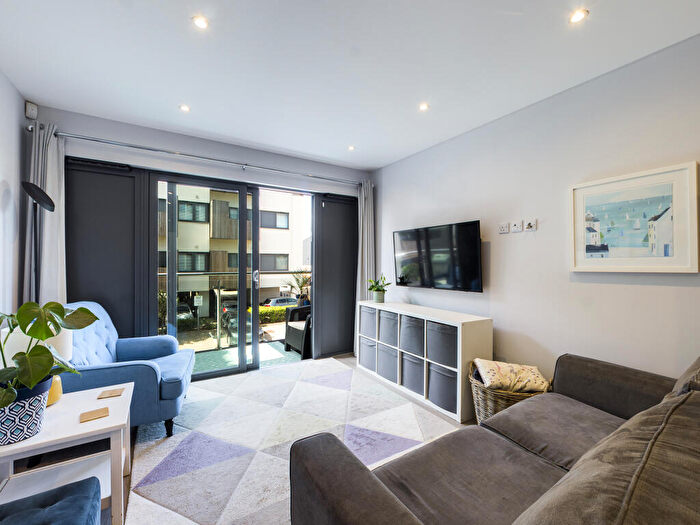 1 Bedroom Apartment For Sale In North Street, Horsham, RH13