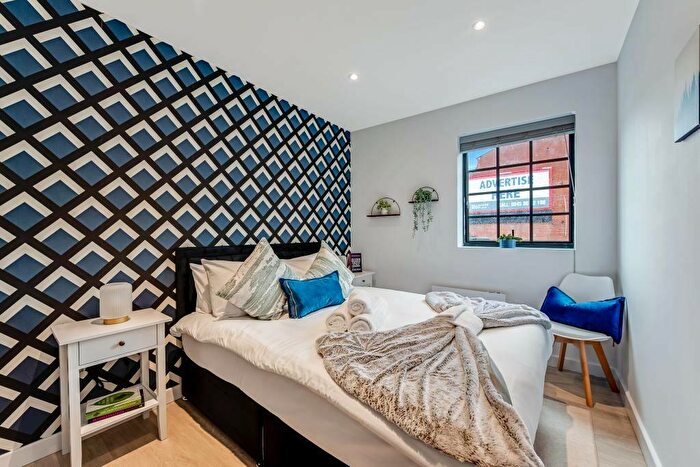 1 Bedroom Serviced Apartments To Rent In High Road, London, N17