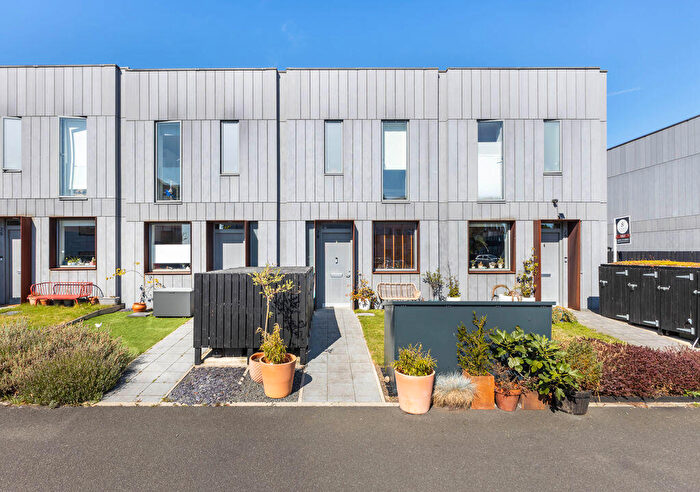 3 Bedroom Terraced House For Sale In The Plateau, Smiths Dock, North Shields, North Tyneside, NE29