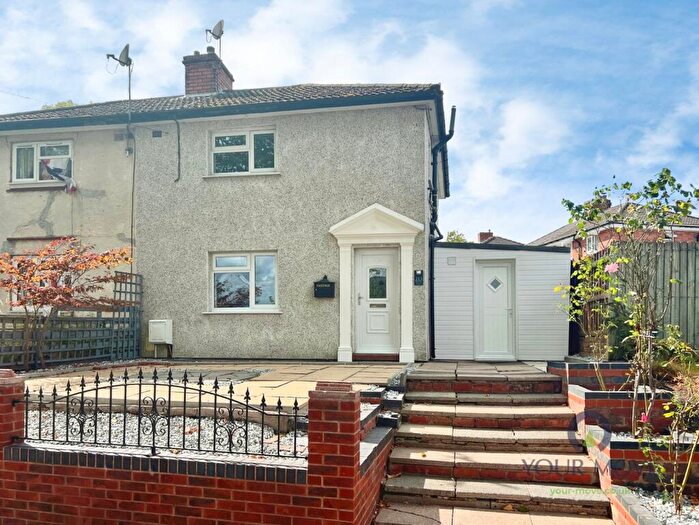 3 Bedroom Semi Detached House For Sale In Priory Road, Dudley, West Midlands, DY1