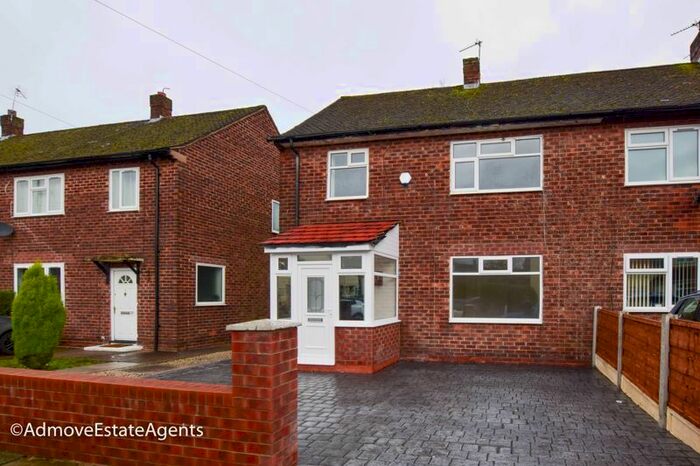 3 Bedroom Semi-Detached House To Rent In Warmley Road, Wythenshawe, M23