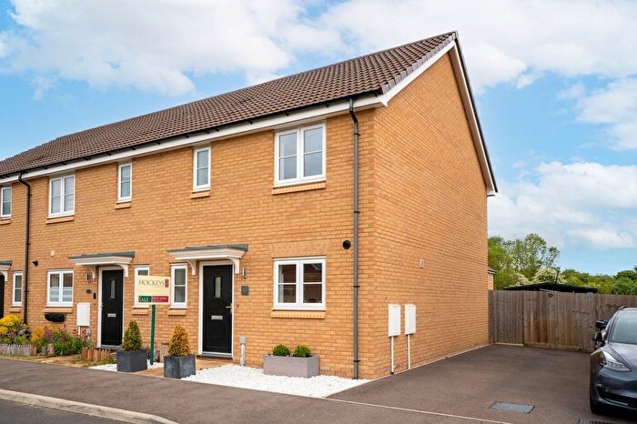 2 Bedroom Semi-Detached House For Sale In Grafton End, Highfields Caldecote, CB23