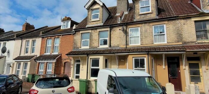 4 Bedroom Property To Rent In Thanet Gardens, Folkestone, CT19