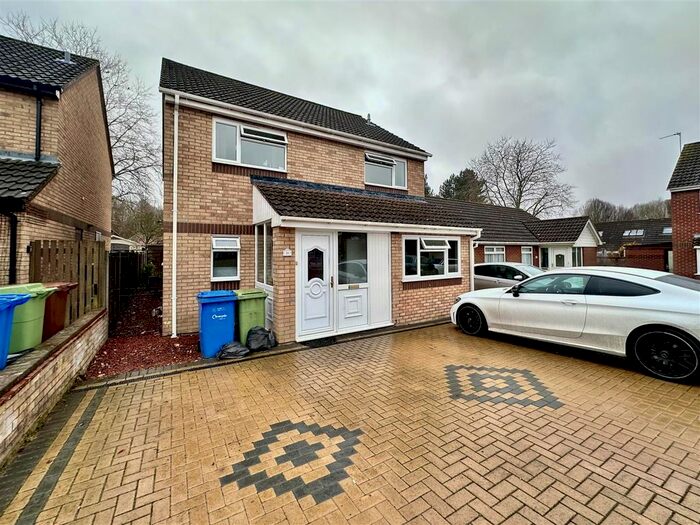 5 Bedroom Detached House To Rent In Wenman Court, Norwich, NR5