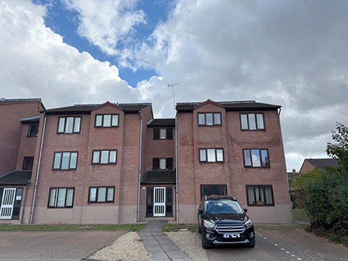 1 Bedroom Flat For Sale In Coventry Close, GL20