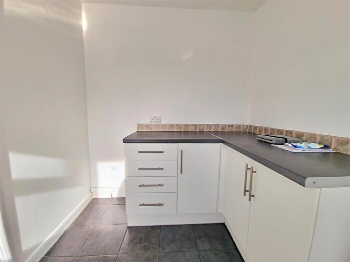 2 Bedroom Apartment To Rent In Woodford Court, Birchington, CT7