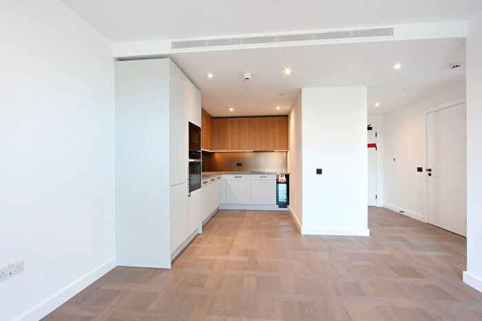 1 Bedroom Flat To Rent In Boxwood Gardens, London, E1W