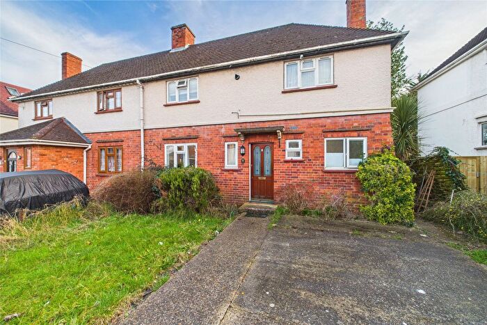 3 Bedroom Semi-Detached House To Rent In Harrow Lane, Maidenhead, Berkshire, SL6