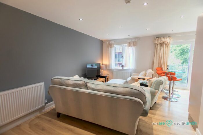 2 Bedroom Flat To Rent In Green Oak House, Lemont Road, Totley, - Attention Investors, S17