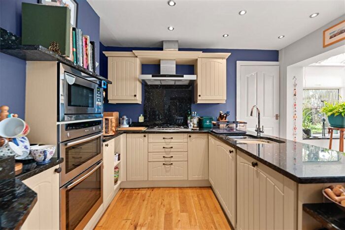 3 Bedroom Semi-detached House For Sale In Mumbles Road, Mumbles, Swansea, SA3