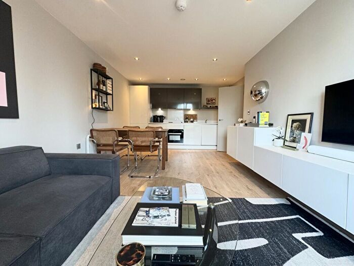 2 Bedroom Apartment To Rent In Granville Lofts, Holliday Street, Birmingham, B1