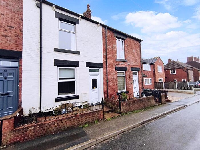 2 Bedroom Terraced House For Sale In New Street, Mapplewell, Barnsley, S75