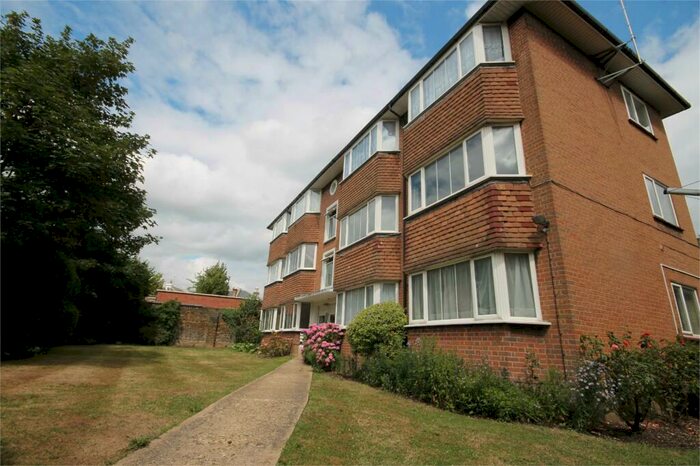 1 Bedroom Apartment To Rent In Clarence Road, London, N22