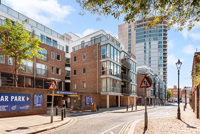 1 Bedroom Flat For Sale In Admiralty Road, Portsmouth, PO1