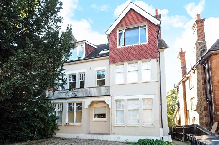 1 Bedroom Flat To Rent In Riggindale Road, London, SW16