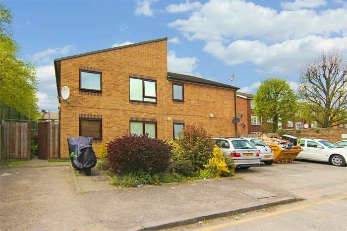 1 Bedroom Flat To Rent In Arkley Road, London, E17