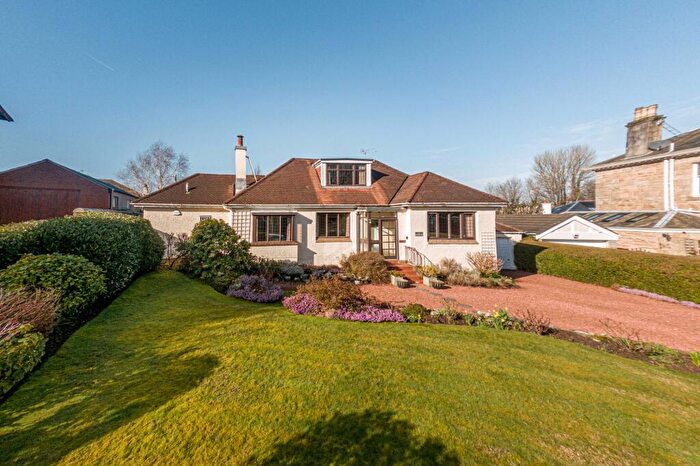 4 Bedroom Detached House For Sale In Quadrant Road, Newlands, Glasgow, G43