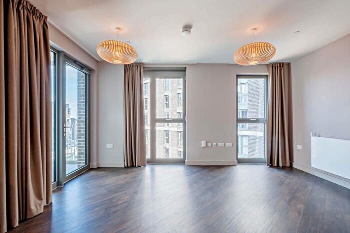 2 Bedroom Flat To Rent In Canada Gardens, Wembley Park, HA9