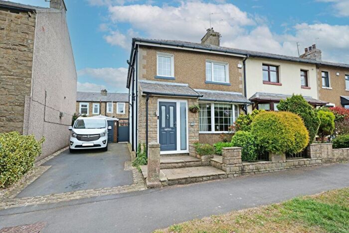 2 Bedroom End Of Terrace House For Sale In Colne Road, Sough, BB18