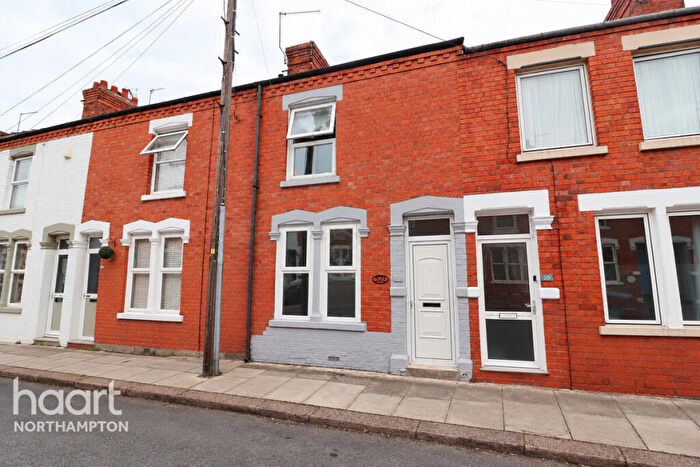 3 Bedroom Terraced House For Sale In Stanhope Road, Northampton, NN2