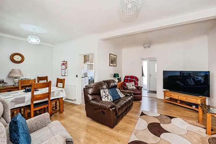 2 Bedroom Detached Bungalow For Sale In Castle Street, Loughor, Swansea, SA4