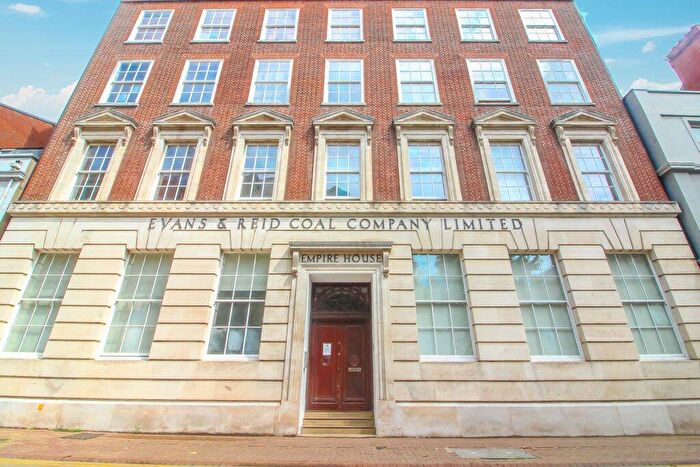 2 Bedroom Apartment To Rent In Empire House, Cardiff Bay, CF10