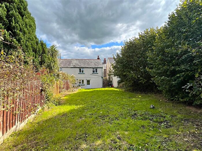 3 Bedroom Semi-Detached House For Sale In Monkleigh, Bideford, EX39