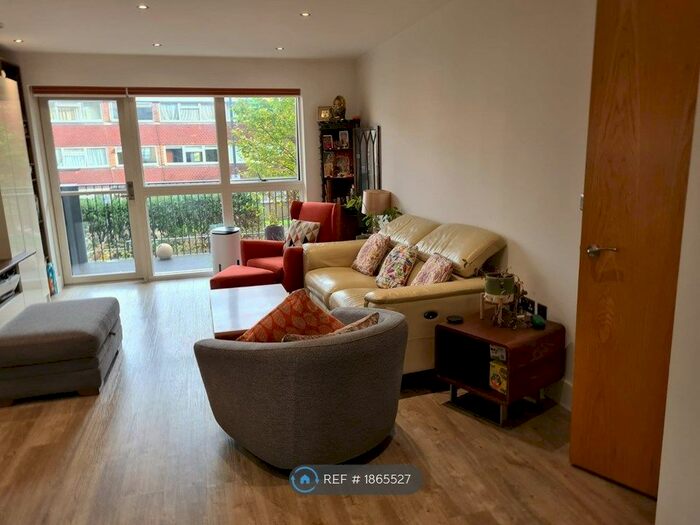 2 Bedroom Flat To Rent In Lyon Road, London, HA1