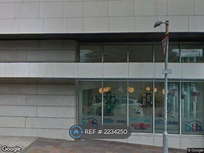 2 Bedroom Flat To Rent In Argyle Street, Glasgow, G2