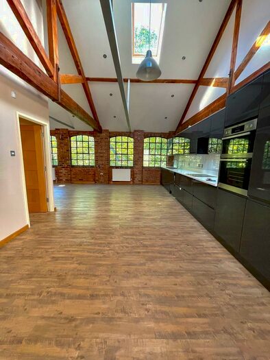 2 Bedroom Penthouse To Rent In Key Hill Drive, Birmingham, B18