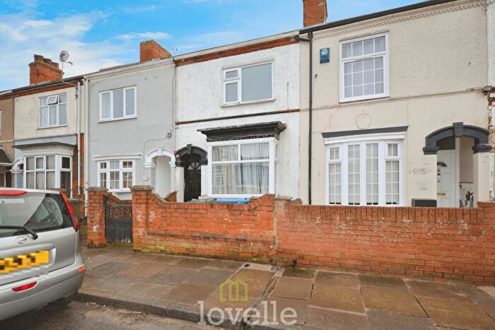 3 Bedroom Terraced House For Sale In Poplar Road, Cleethorpes, DN35