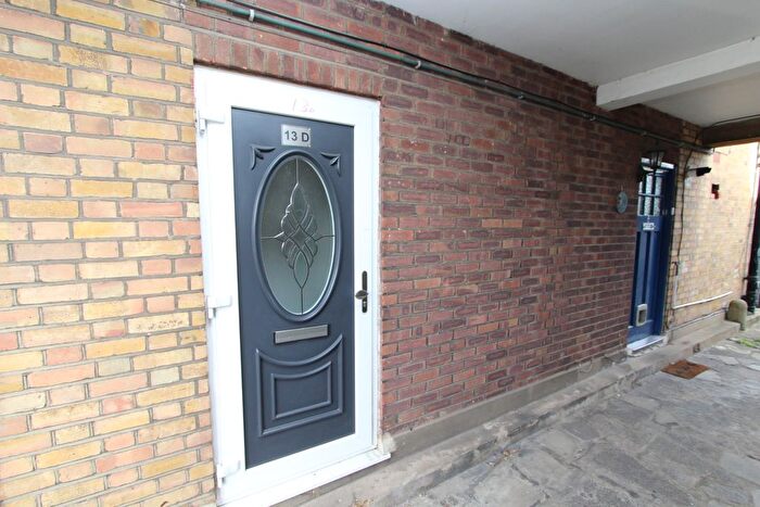 1 Bedroom Flat To Rent In Broomhill Road, D Broomhill Rd, Ilford, IG3