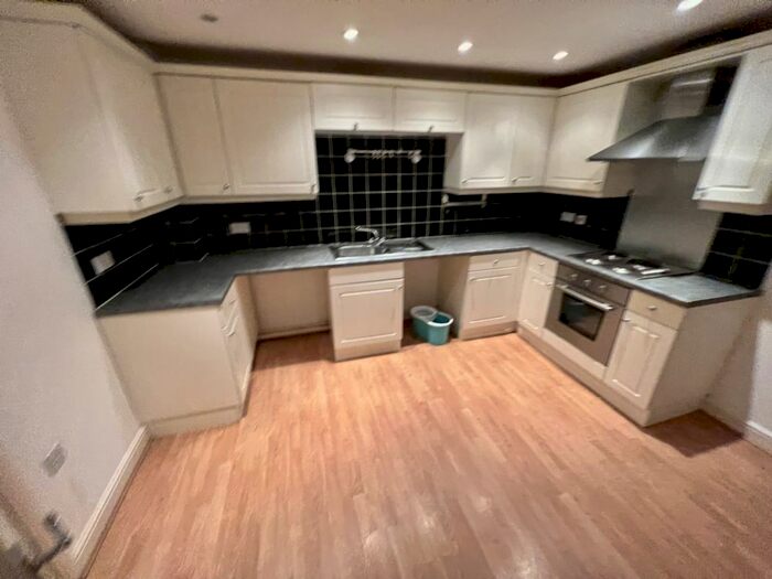 2 Bedroom Flat To Rent In Windermere Court, Windermere Road, Leigh., WN7