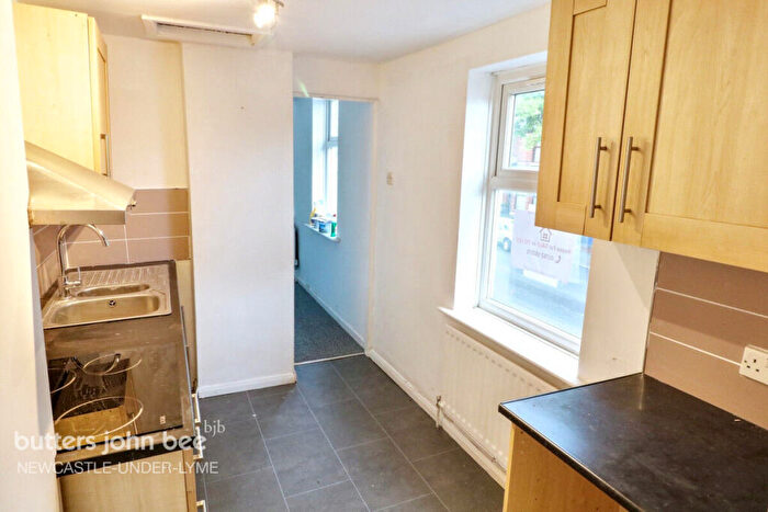 2 Bedroom Apartment To Rent In Albert Street, Newcastle, ST5