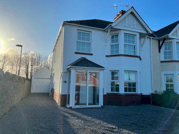 3 Bedroom Semi-Detached House To Rent In New Road, Porthcawl CF36