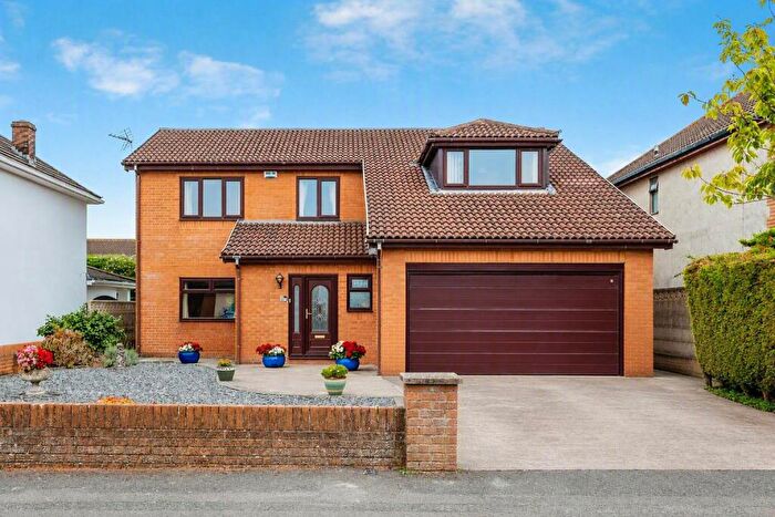 5 Bedroom Detached House For Sale In Adrian Close, Porthcawl, CF36