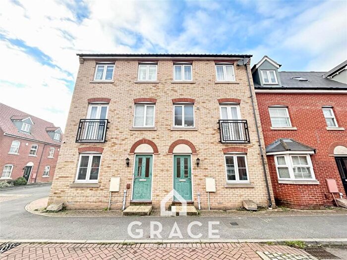 5 Bedroom Town House To Rent In Fulham Way, Ipswich, IP1