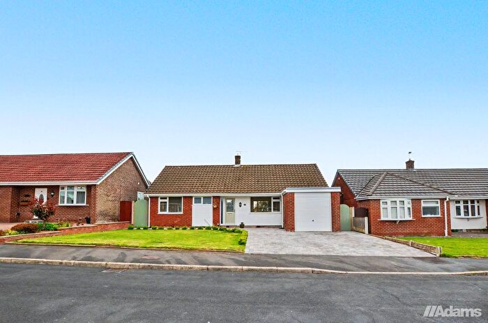 3 Bedroom Bungalow For Sale In Malpas Road, Higher Runcorn, WA7