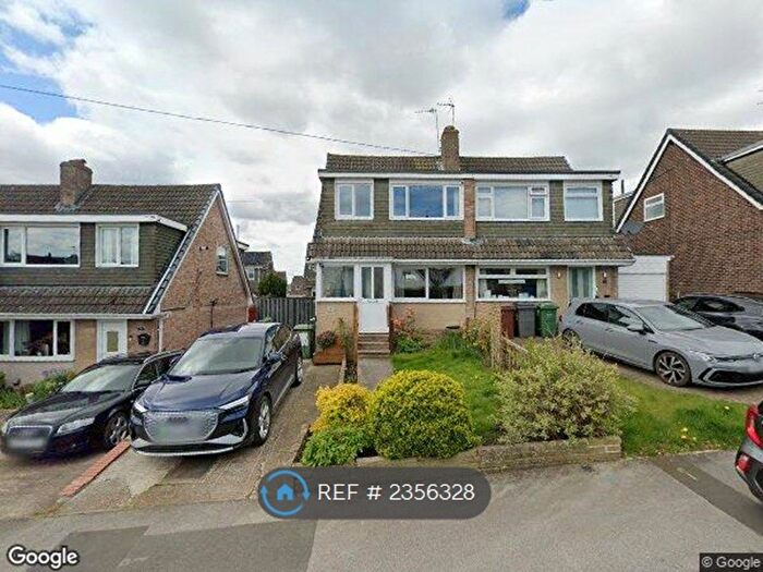 3 Bedroom Semi-Detached House To Rent In Greenlea Road, Yeadon, Leeds, LS19